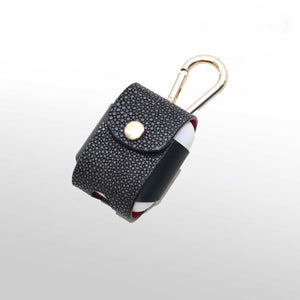 AirPodsケース：グレーブラック - ルナロッサ・ヨッピー