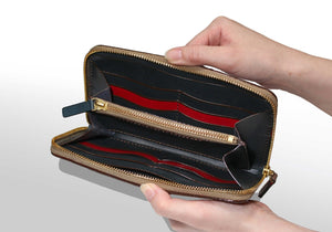 ファスナー長財布：ブラウン - ルナロッサ・ヨッピー